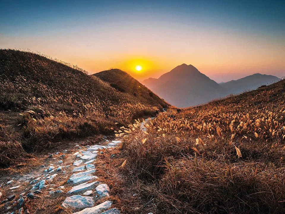 Sunset Peak (Lantau Trail, Section 1), Hong Kong