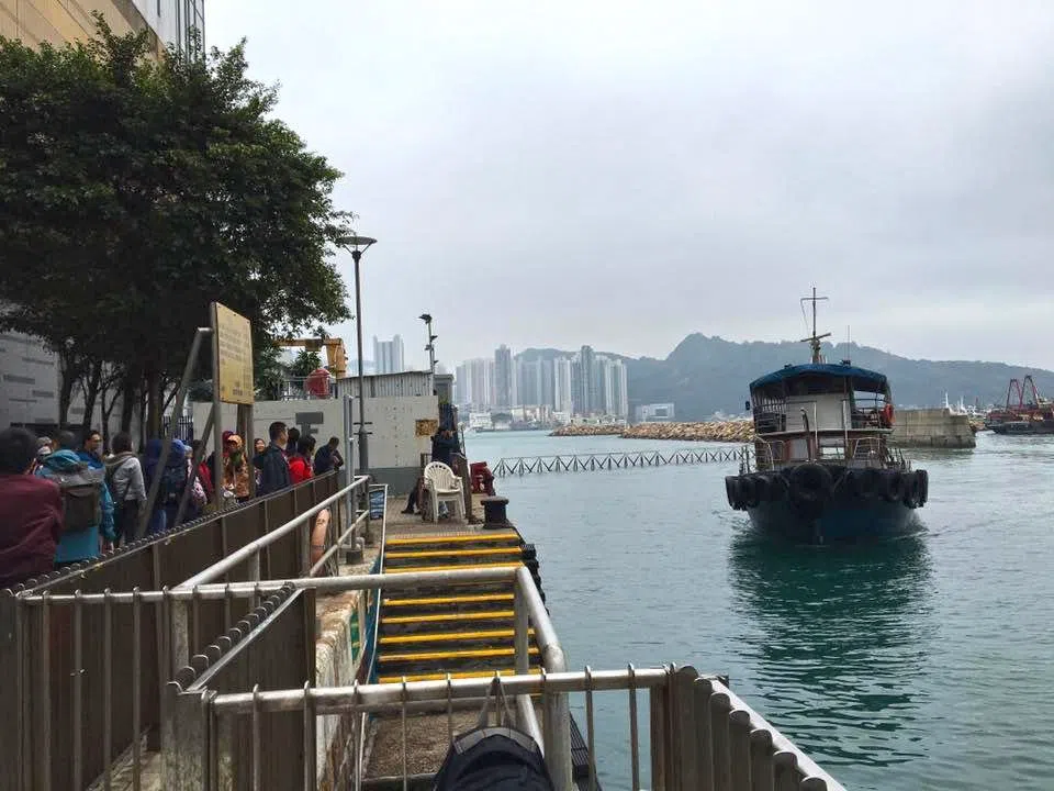 蓝海渡轮,香港