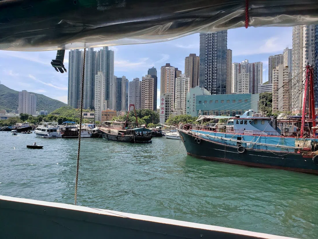 东渡轮公司(香港仔–鸭脷洲),香港